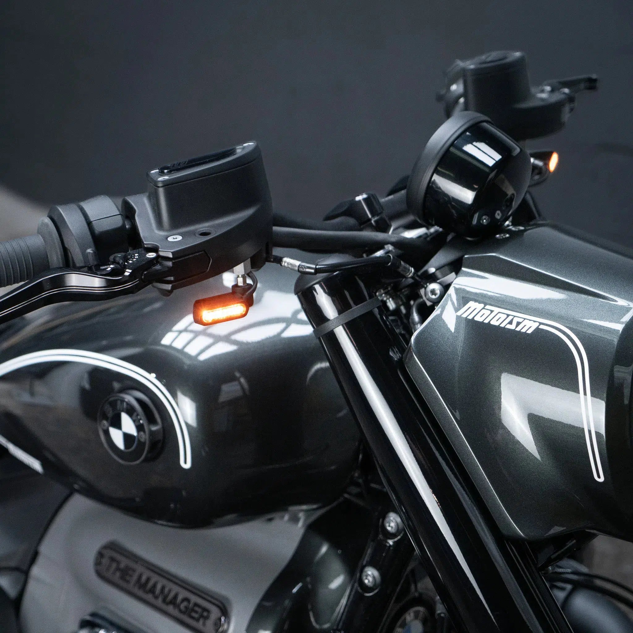 BMW R18 'The Manager' Blinker vorne