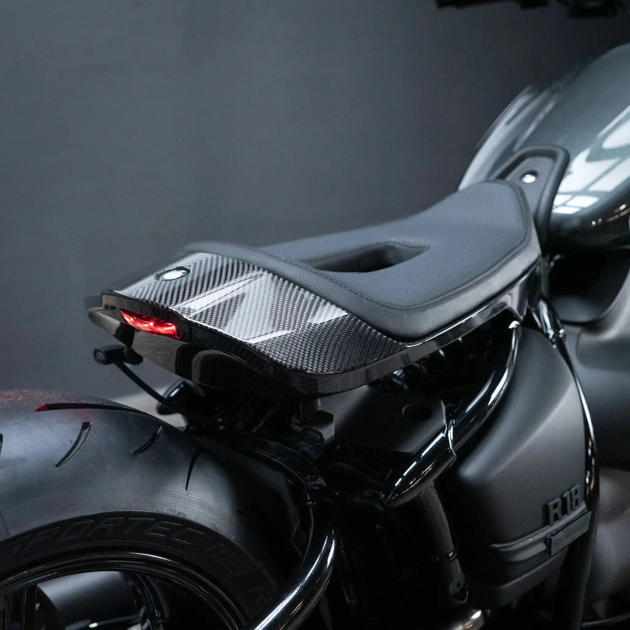 BMW R18 'The Manager' Blinker hinten