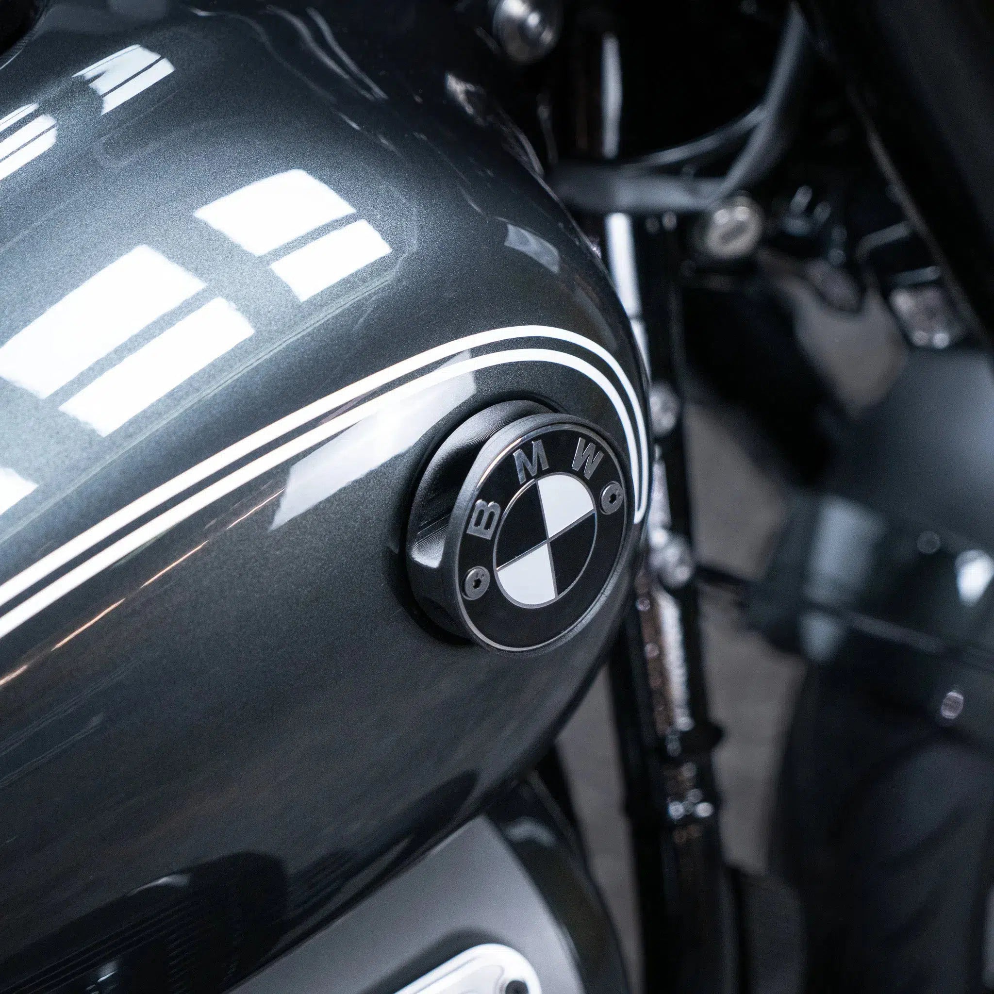 BMW R18 'The Manager' All-in-One Bundle