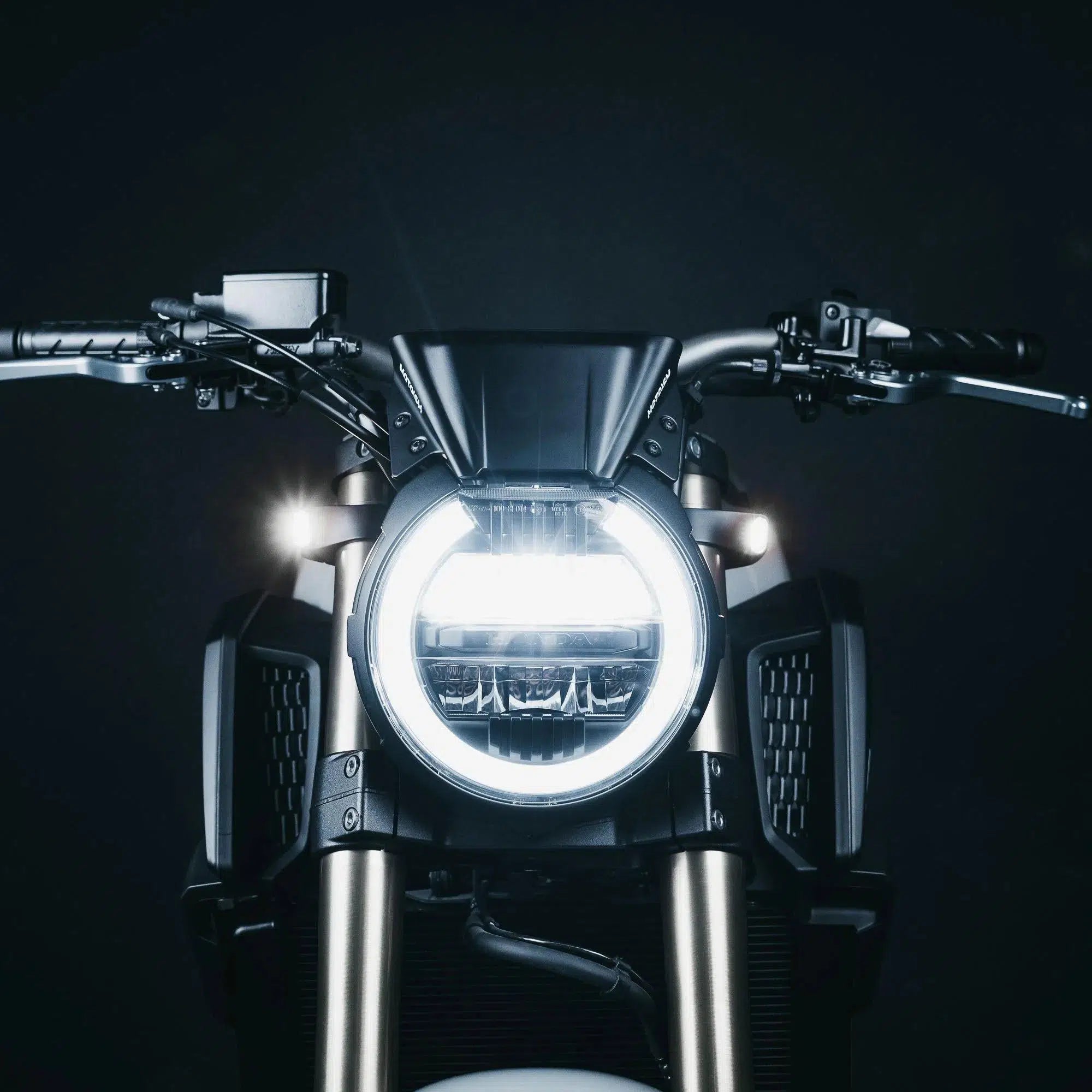 Honda CB 650R / 1000R Gabelschelle zweiteilig Type - Three